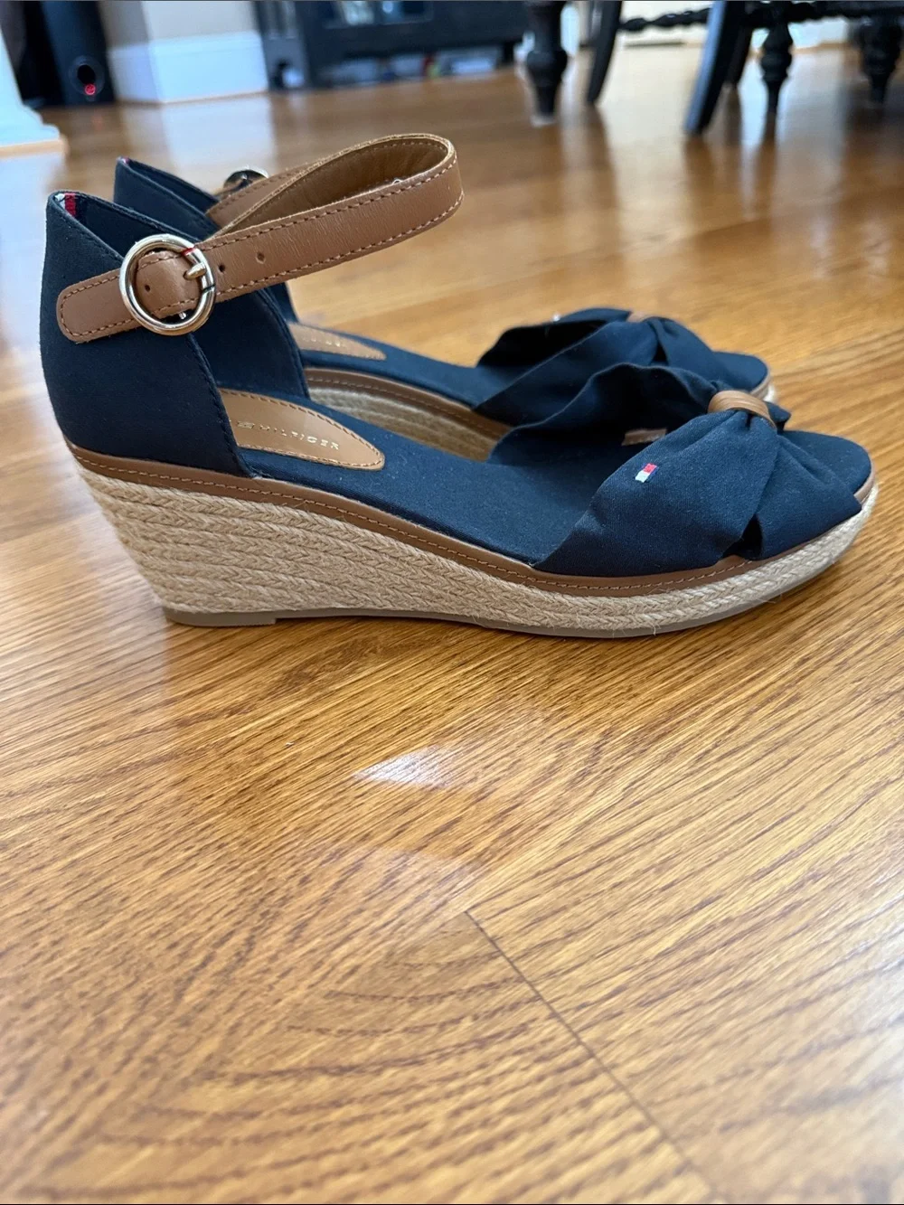 Tommy Hilfiger Iconic Elba Navy Bow Espadrille Wedges Size 7.5